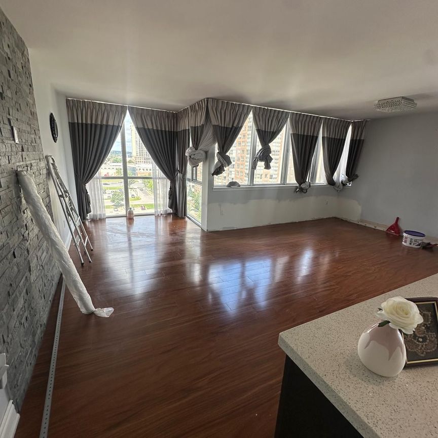 For Lease - 350 Webb Drive Unit# 1111, Mississauga, Ontario - Photo 1