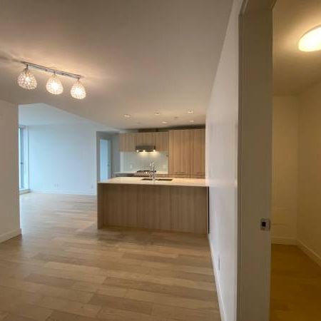 Kensington Gardens South Tower - AC Condo 3Bed 2Bath double balconies - Photo 3