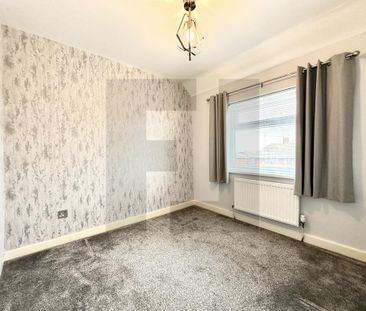 2 bedroom semi-detached house to rent - Photo 1
