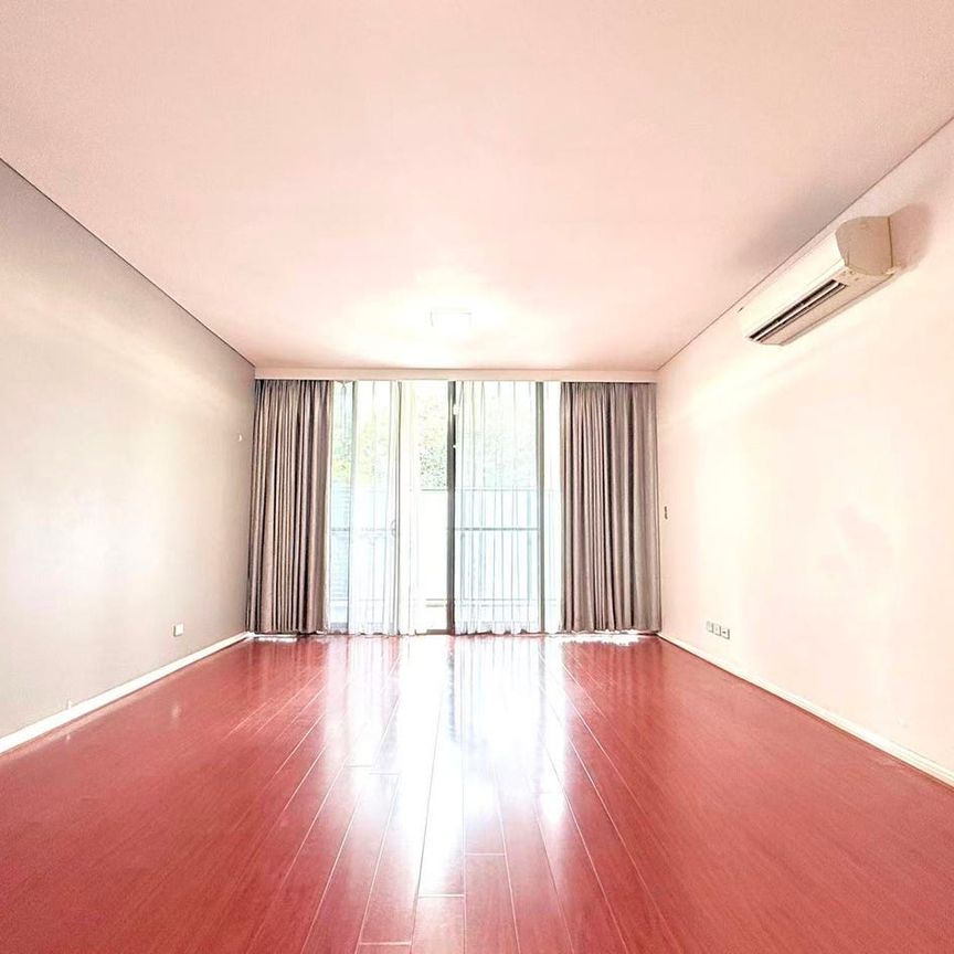 Modern 3 bedroom apartment in Gordon for Rent - Photo 1
