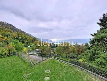 Villa lumineuse et spacieuse, emplacement idéal et vue panoramique! - Photo 2