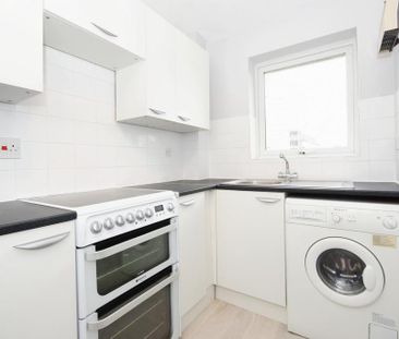 1 bedroom flat to rent - Photo 6
