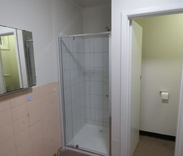 AFFORDABLE 2 BEDROOM UNIT IN ALFREDTON - Photo 2