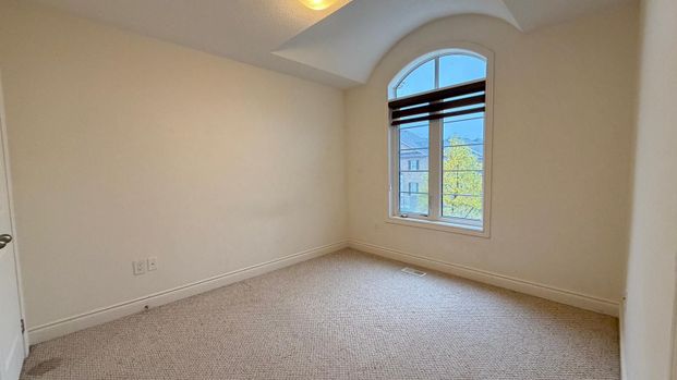 For Lease - 12 Goodsway Trail, Brampton, Ontario - Photo 1