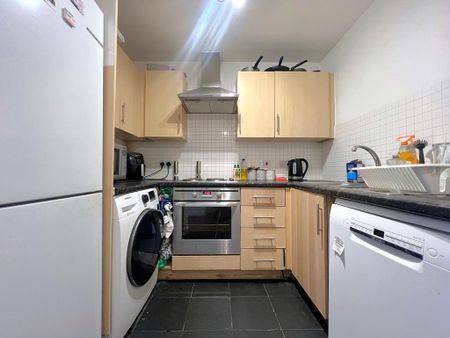 1 bedroom flat to rent - Photo 3