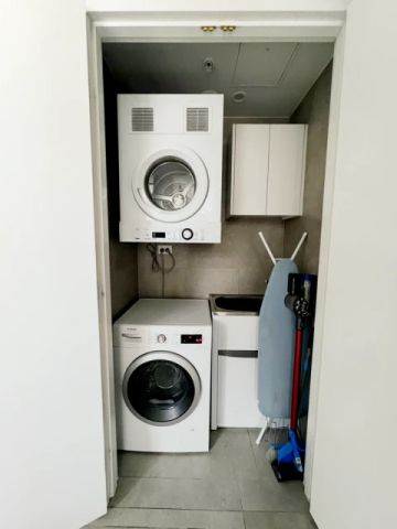 1 bed 1 bath - Photo 5