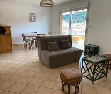 Location Appartement 2 pièces 52m² VALS LES BAINS 07600 - Photo 1