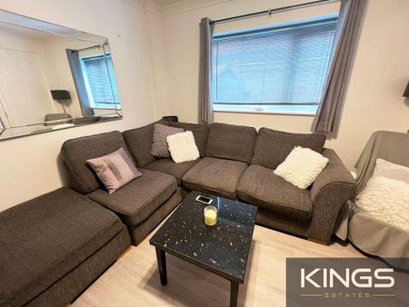 4 bedroom detached house to rent - Photo 5