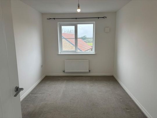 2 bedroom coach house to rent - Photo 1