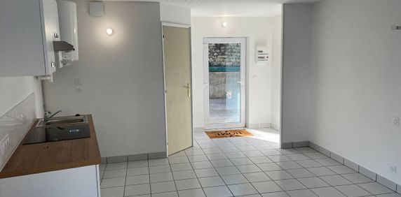 STUDIO QUIMPER TERRASSE 25m² - Photo 2