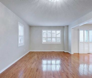 For Lease - 7 Cottinghill Way, Aurora, Ontario - Photo 1