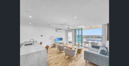 Beachside Fully Furnished 2 Bedroom Apartments 6 month lease and flexible lease terms are available! - Photo 5