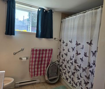 VAUDREUIL/SOULANGE 3/12 semi sous-sol d'un bungalow - Photo 3