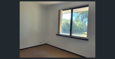 Family Home in Quiet Hillman Location - Photo 2