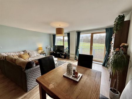 2 bedroom apartment to rent - Photo 4