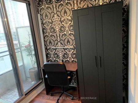 For Lease - 8 Telegram Mews Unit# 707, Toronto, Ontario - Photo 3