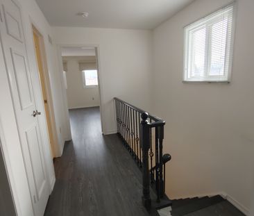 For Lease - 50 Michener Crescent, Markham, Ontario - Photo 4