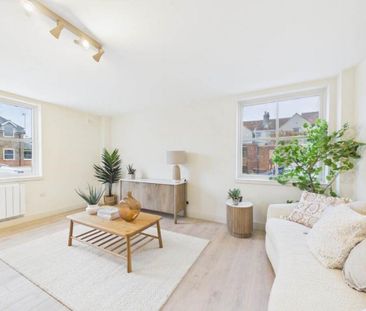 1 bedroom flat to rent - Photo 2
