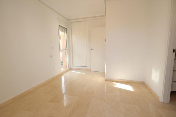 Alquiler temporada larga . El Raso - Photo 1