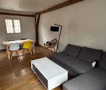 Location Appartement 2 pièces 64m² - Photo 1