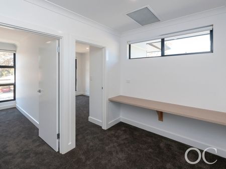 Open the Door To Contemporary Coastal Luxury - Photo 4