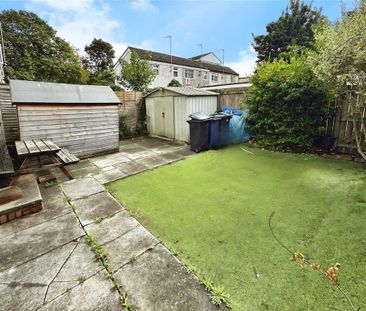 3 bedroom end of terrace house to rent - Photo 5