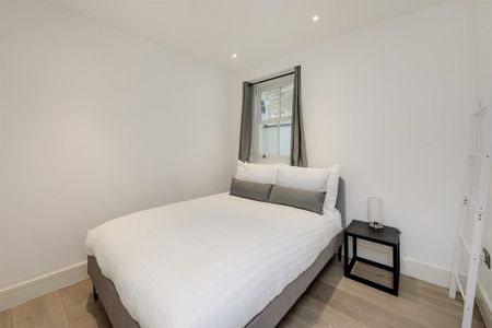 4 bedroom flat to rent - Photo 4