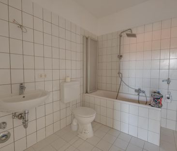 Helle, kernsanierte 3-Zimmer-Wohnung in zentraler Lage von Kitzingen - Foto 1