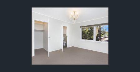 Spacious 3-Bedroom Home in Prime Warrawee Location - Photo 2