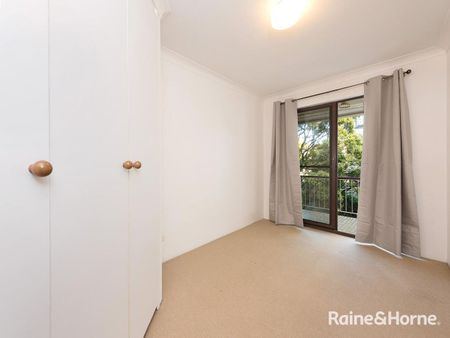 9/5 Grosvenor Road, Indooroopilly, QLD 4068 - Photo 4