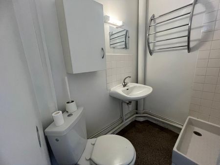 Location Appartement 2 pièces 37m² CACHAN 94230 - Photo 4