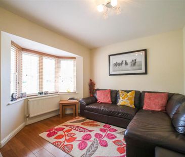 4 bedroom detached house to rent - Photo 4