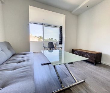 Location Appartement 1 pièce 27m² VILLENEUVE LOUBET 06270 - Photo 3