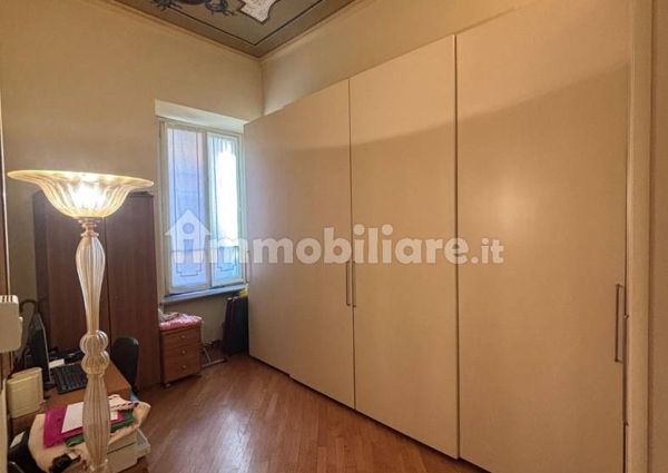 Quadrilocale Strada 22 Luglio 38, Centro Storico, Parma