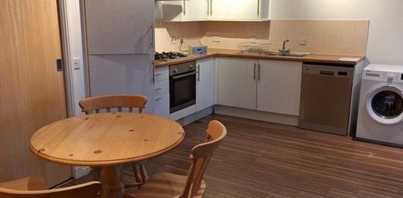 Room in a Shared Flat, Cumlodden Drive, G20 - Photo 2