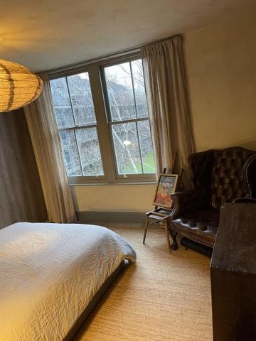 Beautiful master bedroom and bathroom in a peaceful and highly accessible location from central London / Hampstead Heath / Primrose Hill / Camden - Photo 2