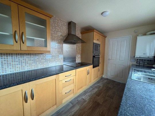3 bedroom terraced house to rent - Photo 1