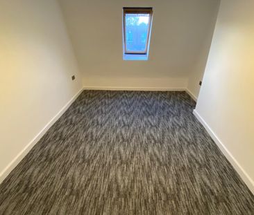 £1,500 PCM, Spacious Newly Refurbished Three Bedroom, Two Bathroom,... - Photo 5