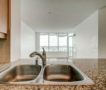 For Lease - 15 Greenview Avenue Unit# 1908, Toronto, Ontario - Photo 4