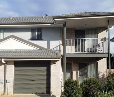 Spacious 3-Bedroom Townhouse in Prime North Lakes Location! - Photo 3