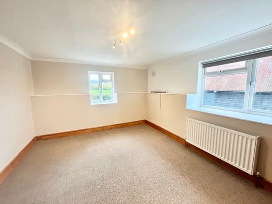 West Buckland, Wellington - Photo 1