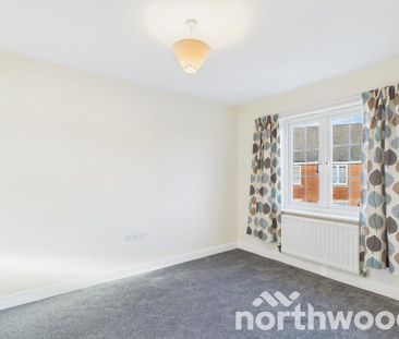 3 bedroom detached house to rent - Photo 3