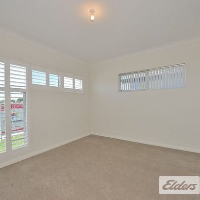 Prepare to be Impressed, with this gorgeous 3 x 2 in Waikiki - Photo 1