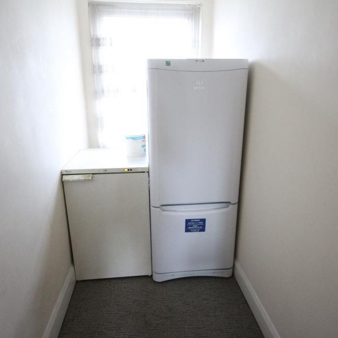 1 bedroom house of multiple occupation to rent - Photo 1