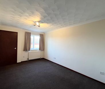 High Street - Photo 5