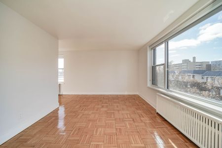 For Lease - 1545 Bathurst Street Unit# 405, Toronto, Ontario - Photo 3