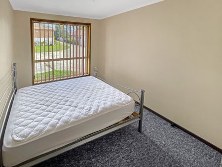 Unit 4/7 Trethowan Street, Mount Pleasant - Photo 2