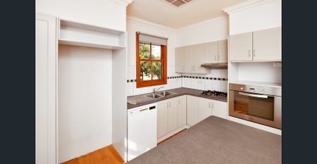 Open-Plan Living Plus Versatile External Bungalow - Photo 5