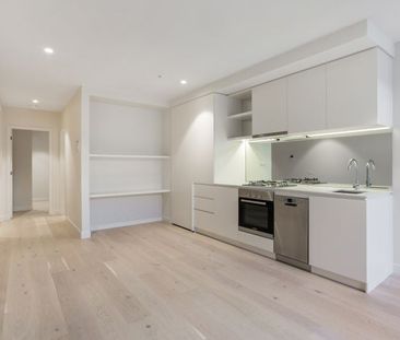 Ideal Location! - Photo 2