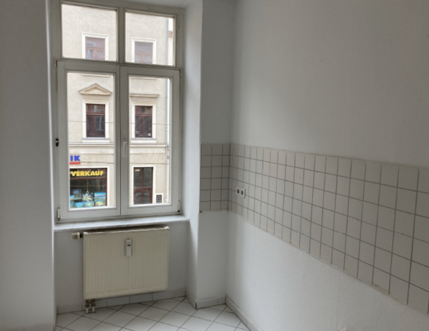 Helle Jugendstil 2-Zimmer Wohnung mit Loggia, 1. OG - Photo 1